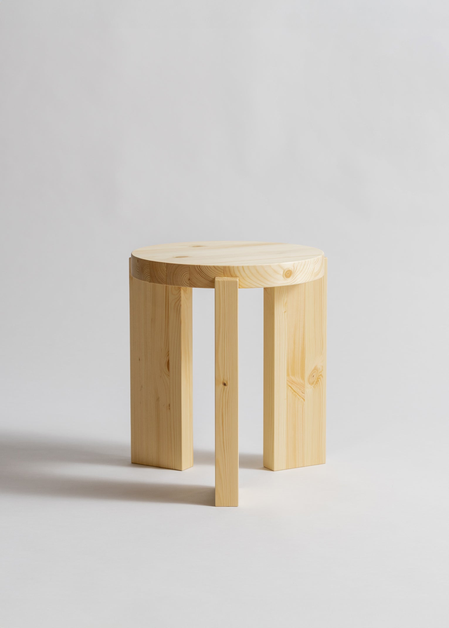 001 Stool