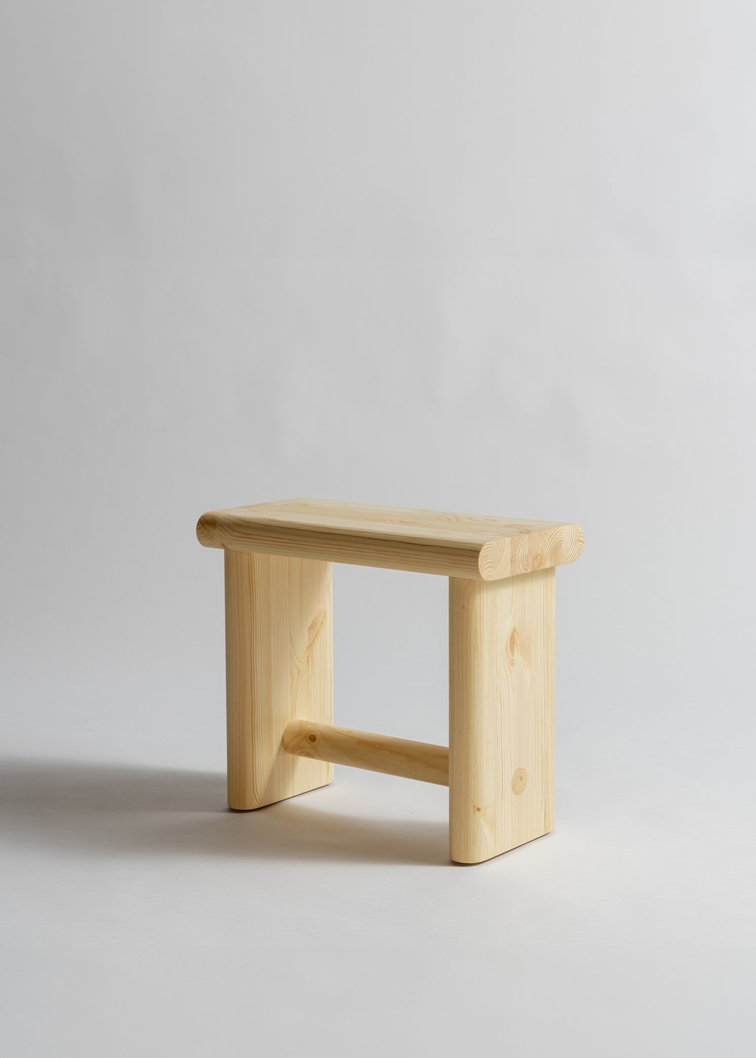 002 Ast Stool