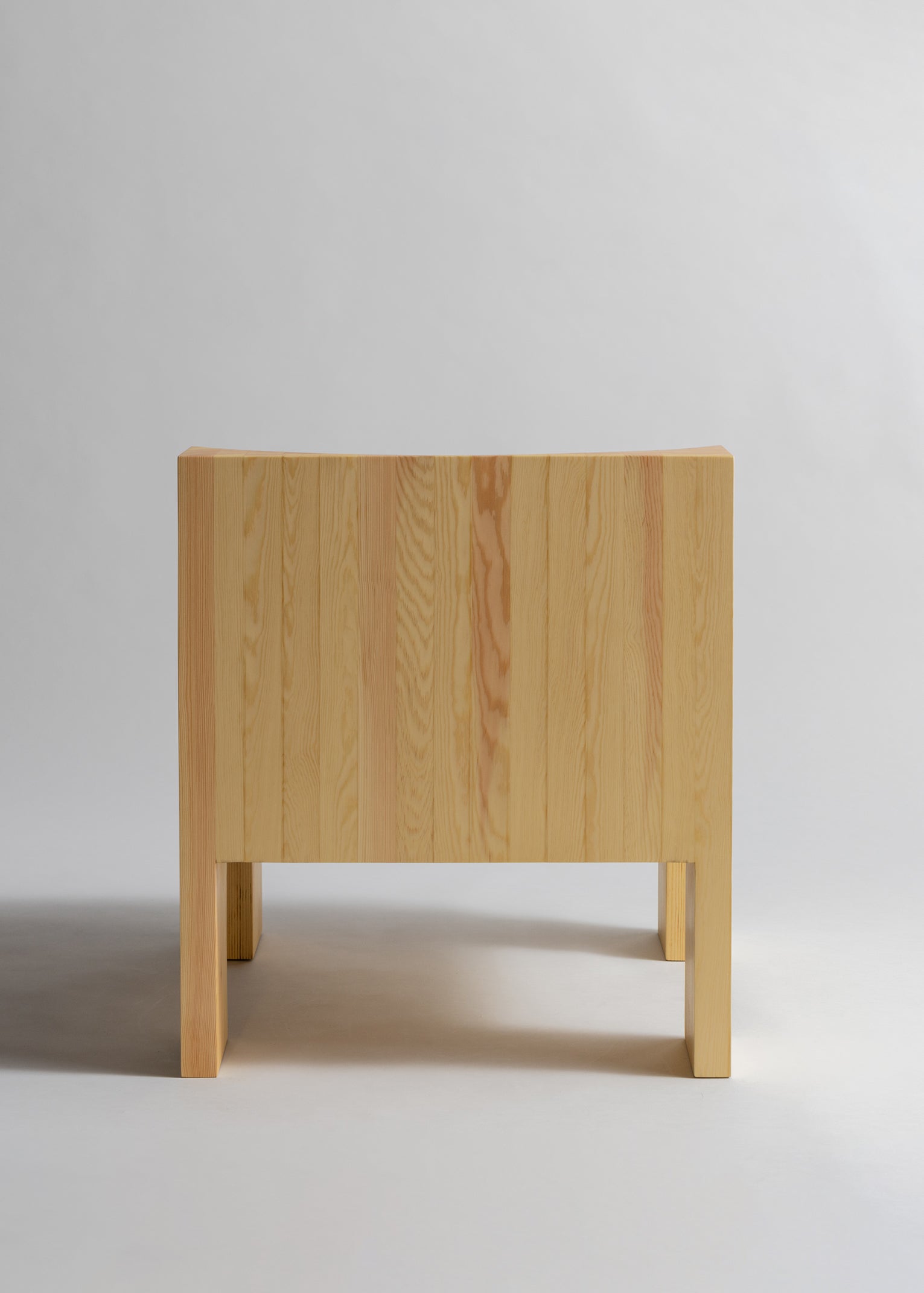 005 Lounge Chair by Max Lamb – Vaarnii