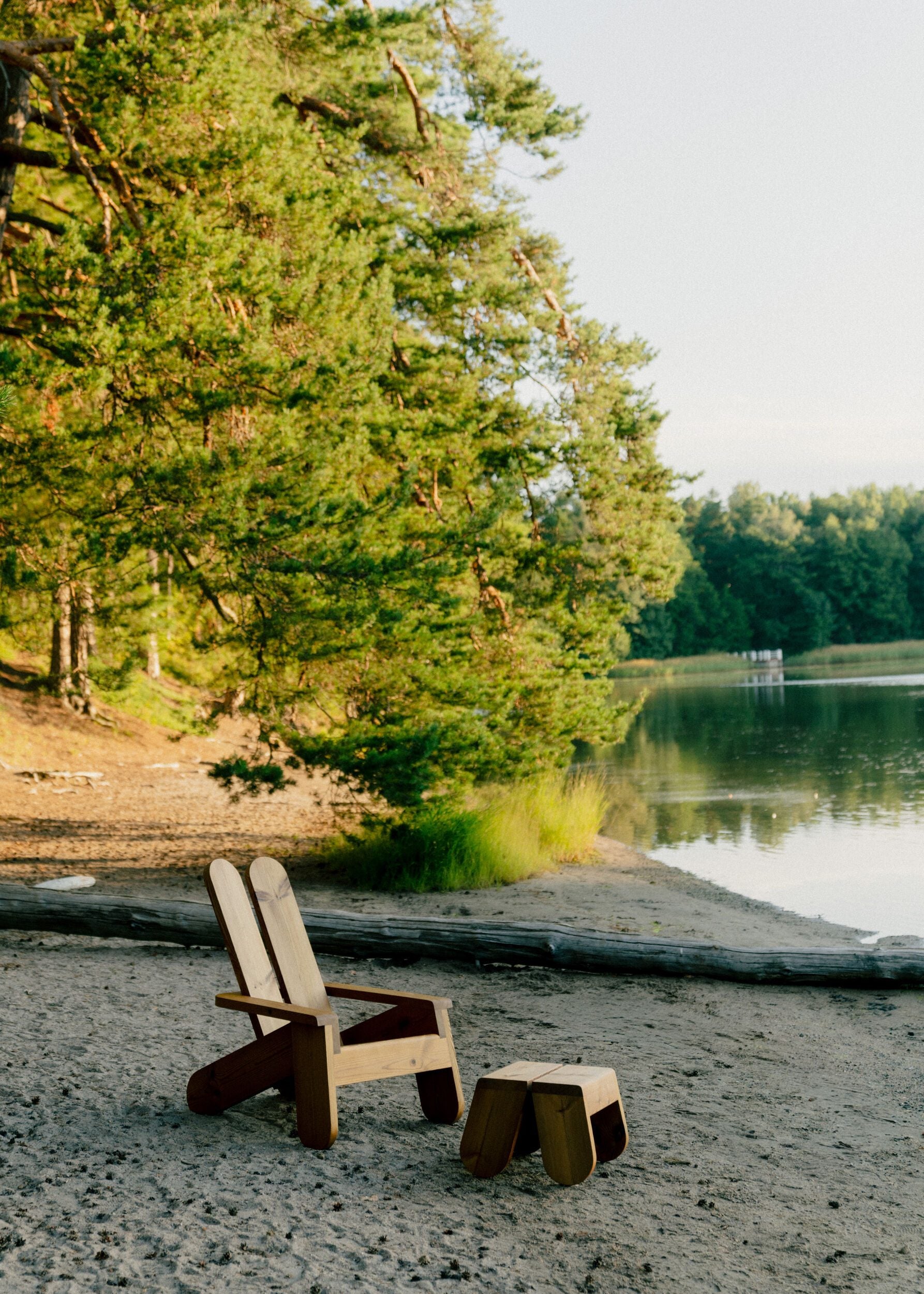 015 Peace Outdoor Lounge Chair by Faye Toogood – Vaarnii