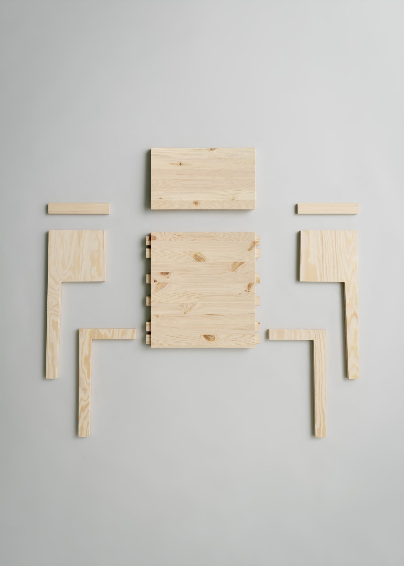 016 Maasto Dining Armchair