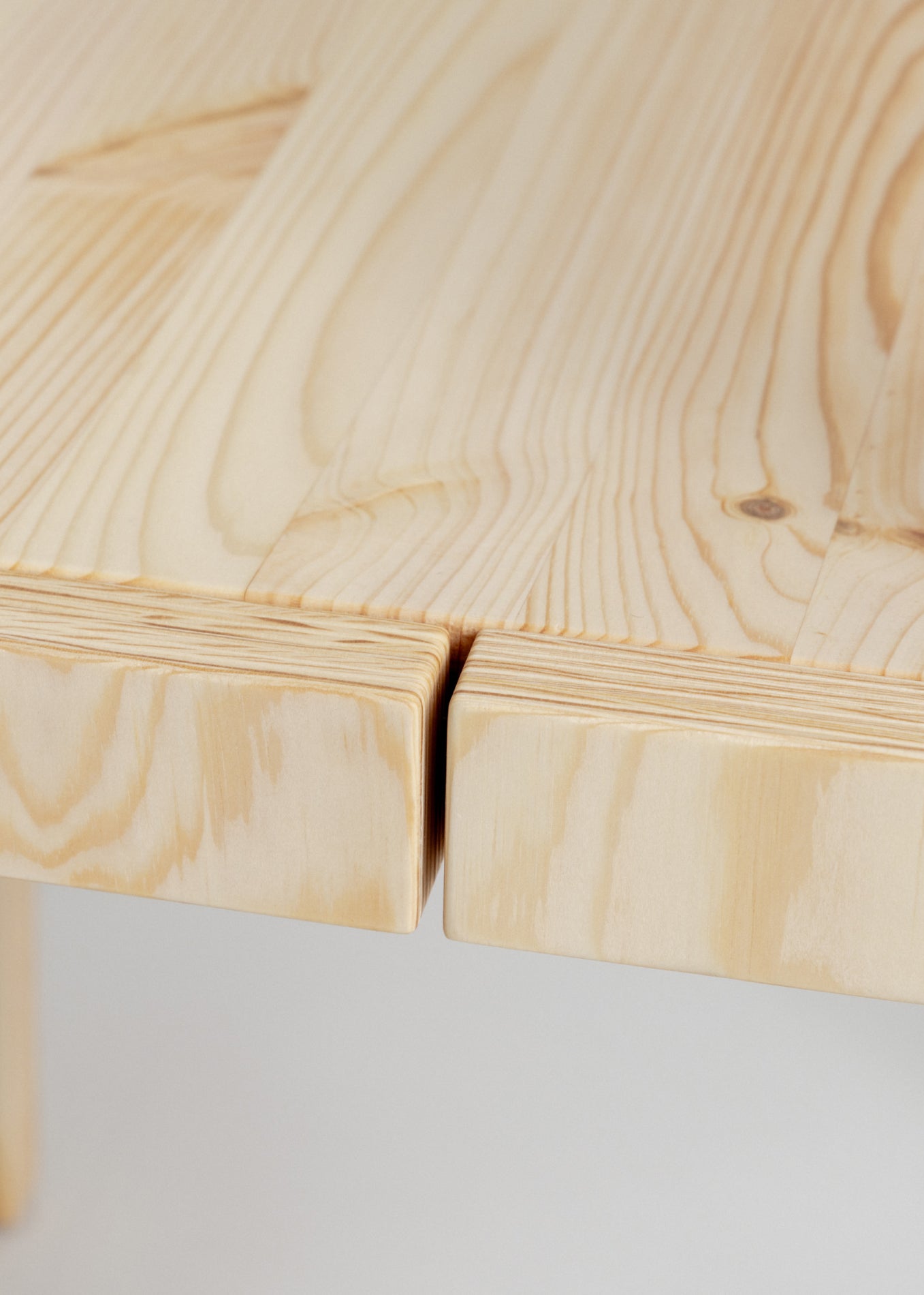 016 Maasto Dining Chair