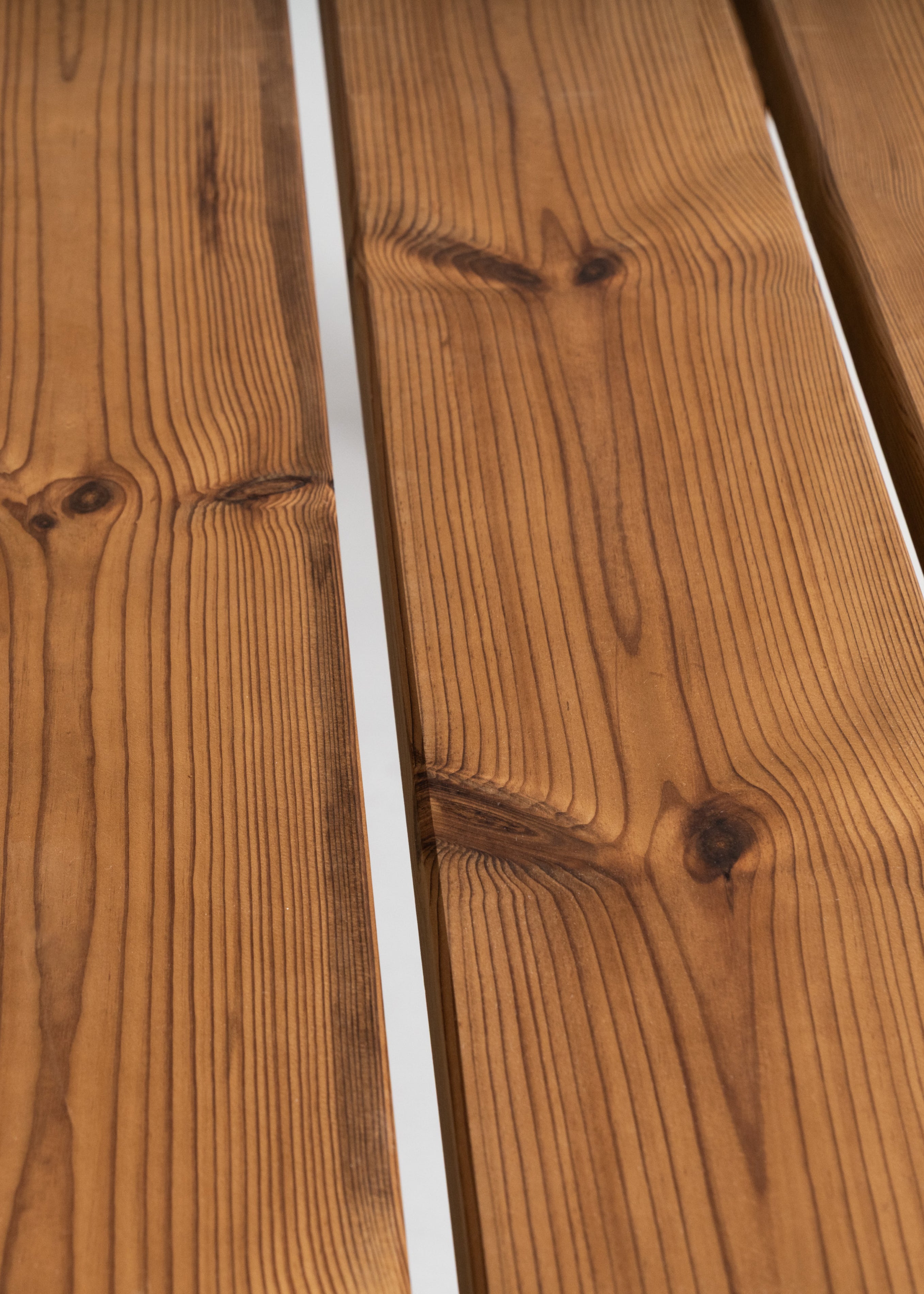 013 Osa Outdoor Dining Table