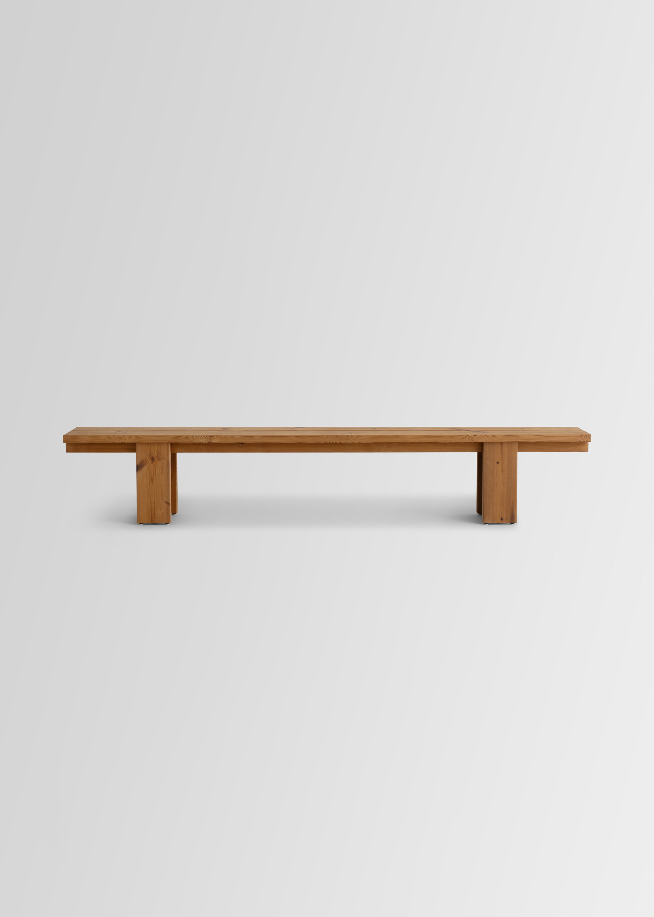 013 Osa Outdoor Bench