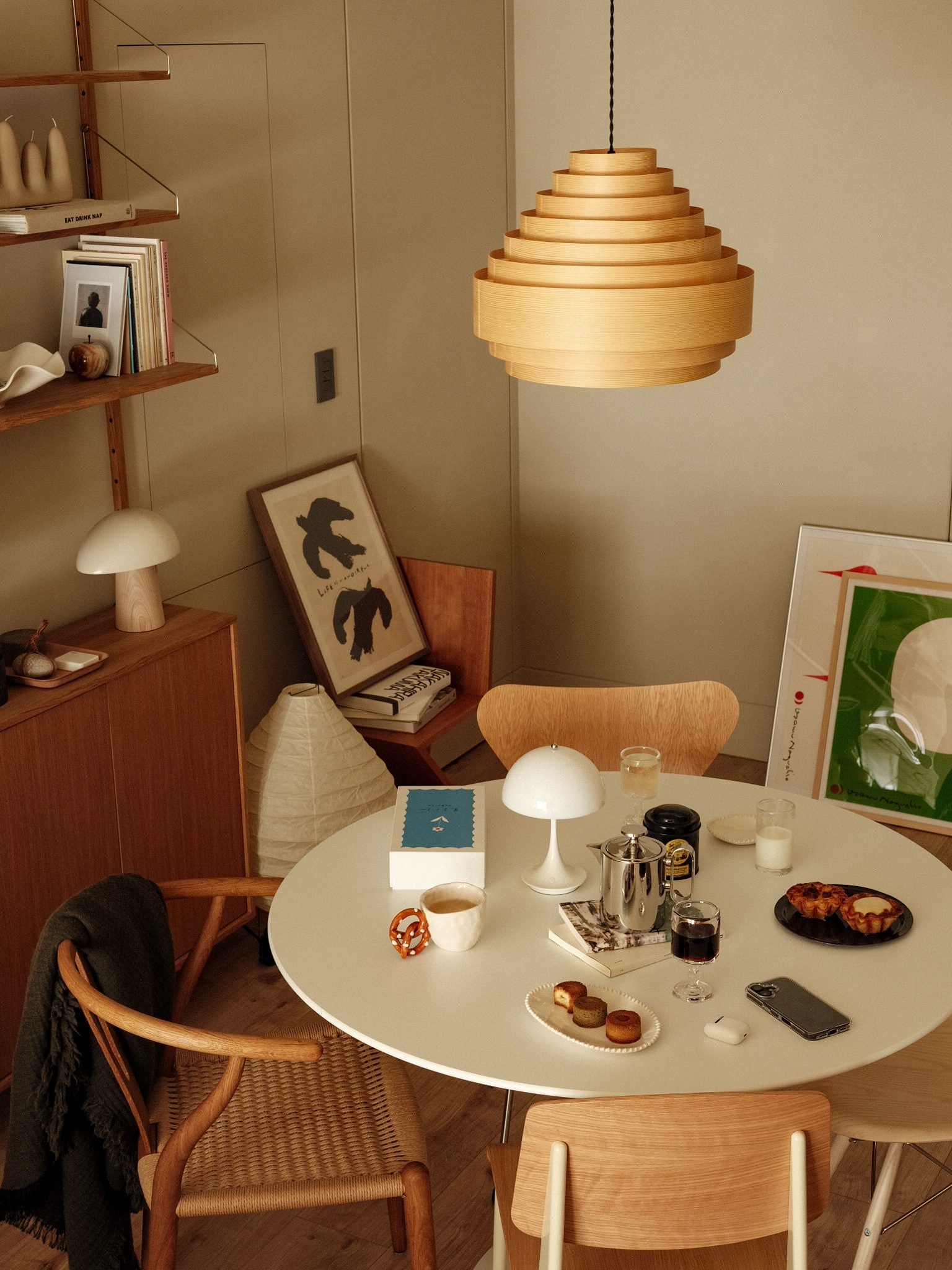 1001 Hans Pendant 38 by Hans-Agne Jakobsson – Vaarnii